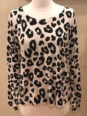 Sanctuary Black and Cream Leopard Print Scoop Neck Sweater